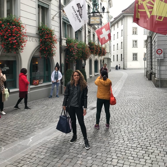 Meet your Posher, Lee - Picture 6 of 11